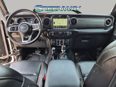 Used 2022 Jeep Wrangler Unlimited Sahara AWD/4WD image 11