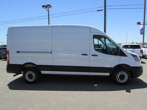 Used 2025 Ford Transit 250 148 Medium Roof w/ Load Area Protection Package RWD image 5