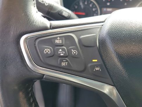 Used 2021 Chevrolet Equinox LT image 29