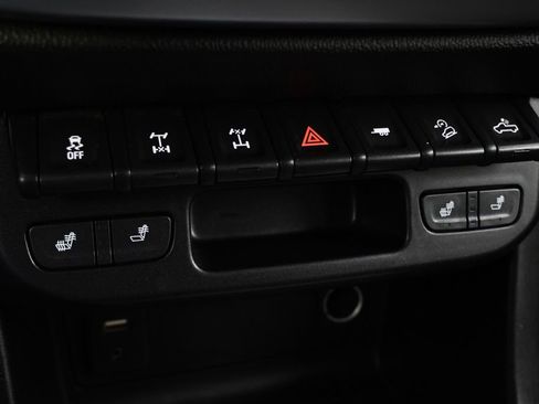 Used 2017 Chevrolet Colorado ZR2 image 34