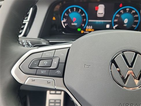 New 2026 Volkswagen Atlas Cross Sport SEL Premium R-Line image 11