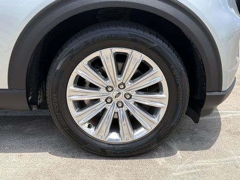 Used 2020 Ford Explorer Limited RWD image 13
