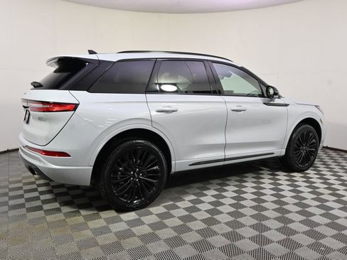 New 2026 Lincoln Corsair Premiere AWD/4WD image 7
