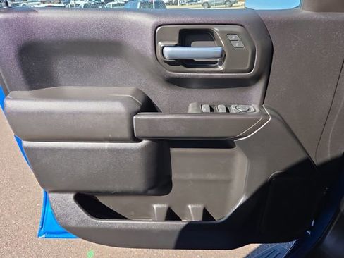 Used 2022 Chevrolet Silverado 1500 Custom image 19