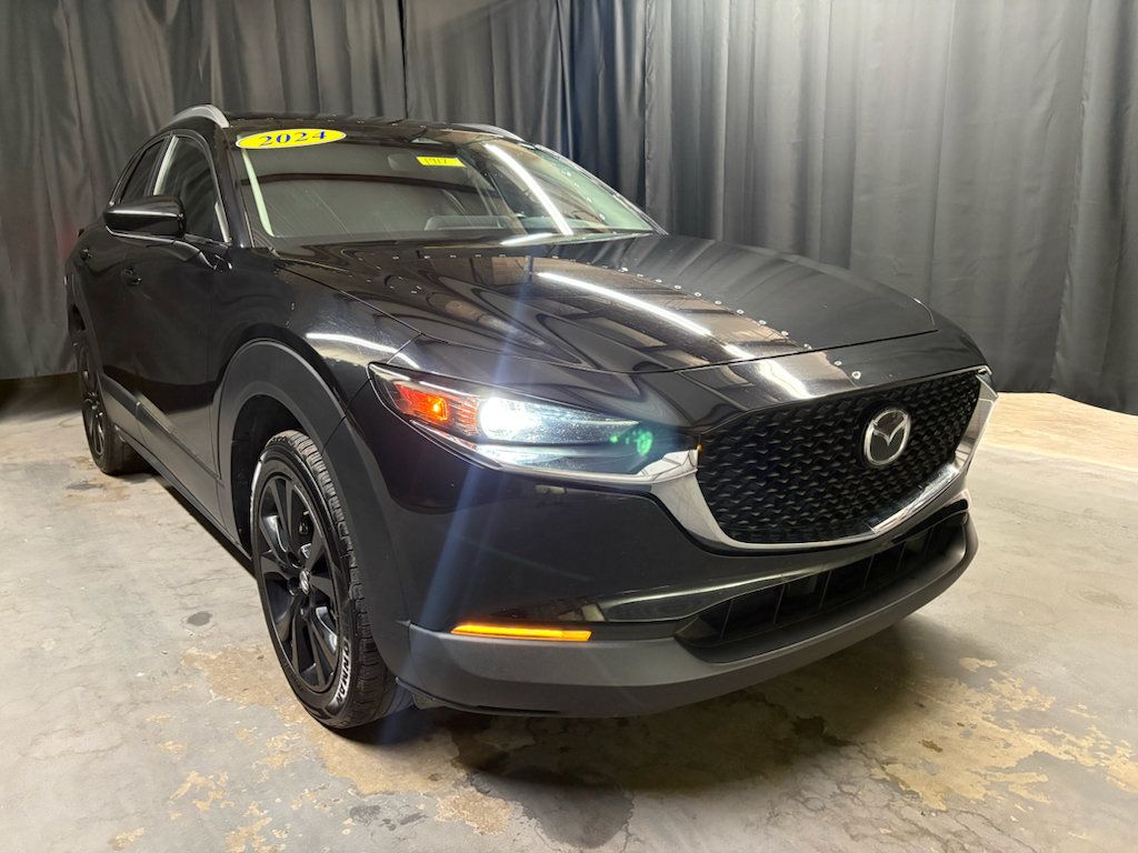 Used 2024 MAZDA CX-30 AWD 2.5 S w/ Select Sport Pkg image 3