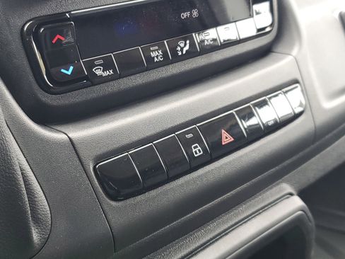 Used 2025 RAM ProMaster 2500 image 17