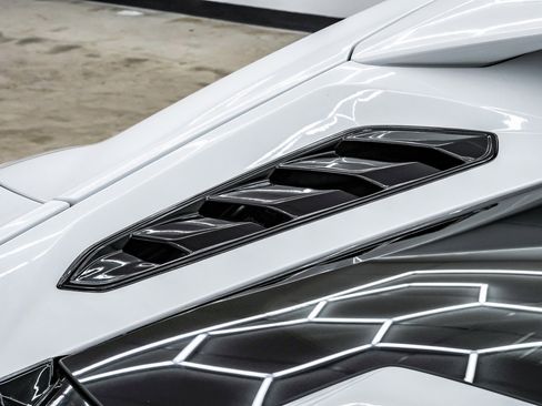 Used 2023 Lamborghini Huracan Tecnica image 77