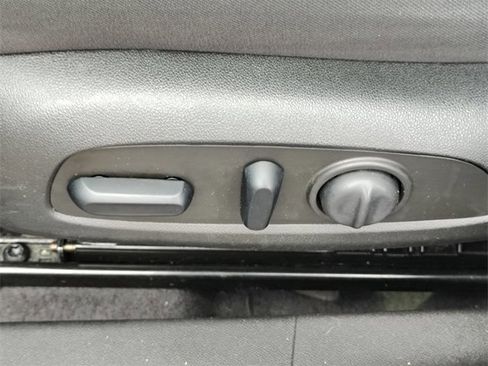 Used 2023 Chevrolet Malibu LT image 11