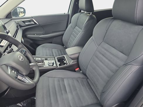 New 2026 Nissan Rogue SL AWD/4WD image 15