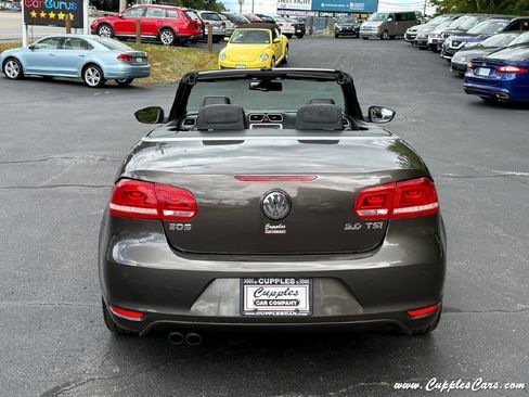 Used 2012 Volkswagen Eos Lux image 40