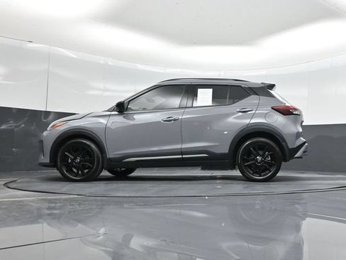 Used 2024 Nissan Kicks SR w/ SR Premium Package FWD image 59