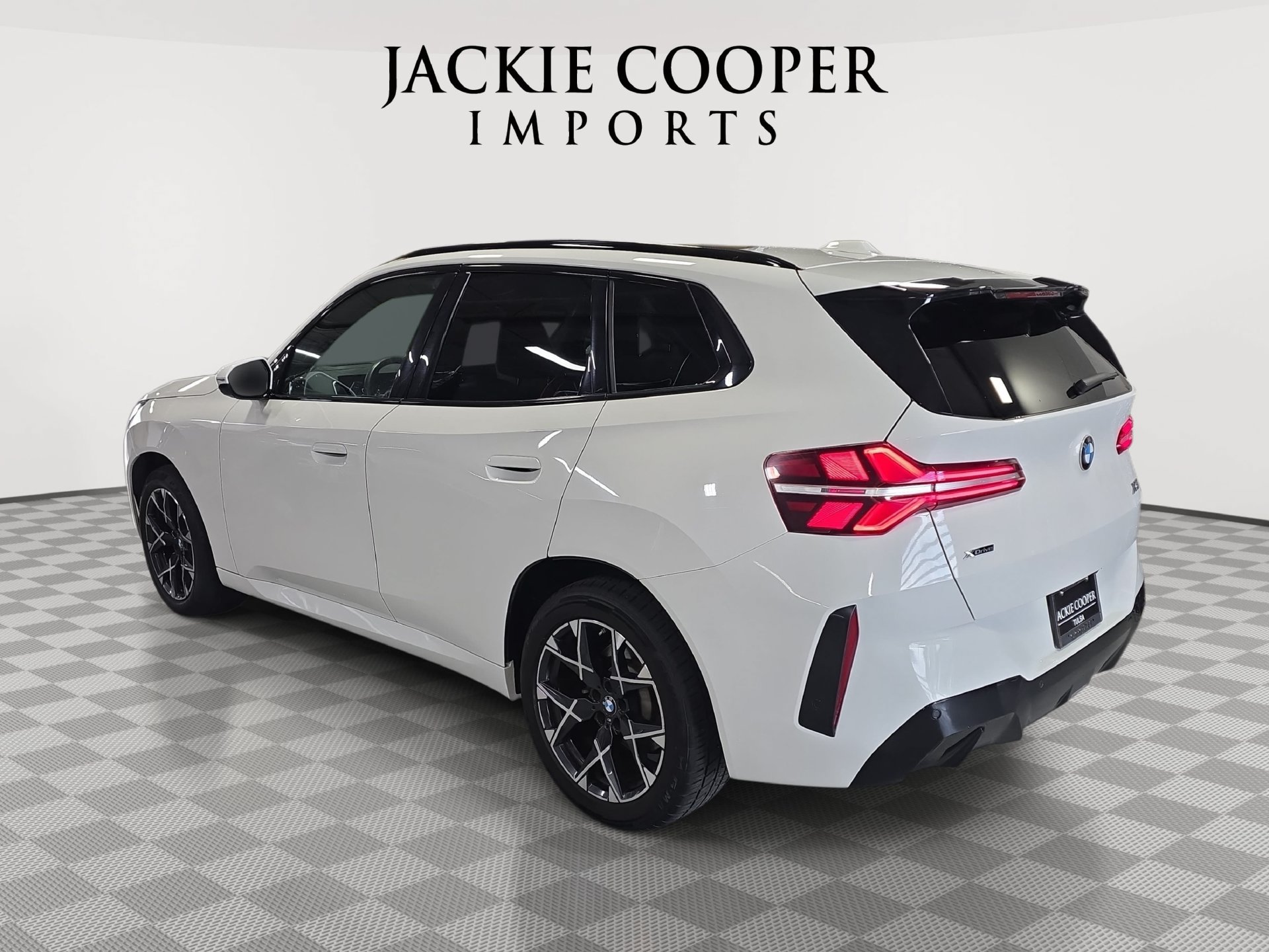 Used 2025 BMW X3 xDrive30i AWD/4WD image 7