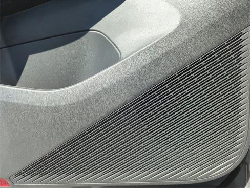 New 2026 Volkswagen Atlas SE image 42