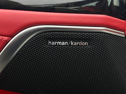 Used 2019 Mercedes-Benz SL 550 image 46