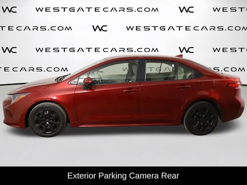 Used 2022 Toyota Corolla LE FWD image 5