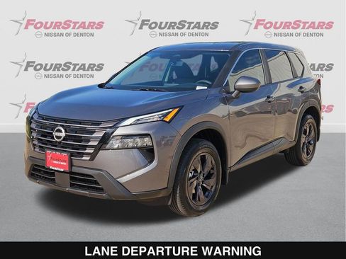 New 2026 Nissan Rogue SV FWD image 8