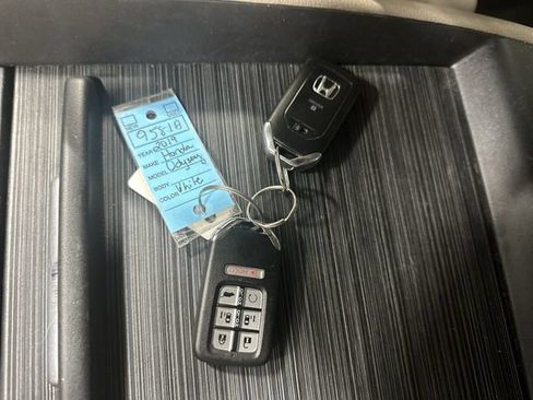 Used 2019 Honda Odyssey Elite image 26