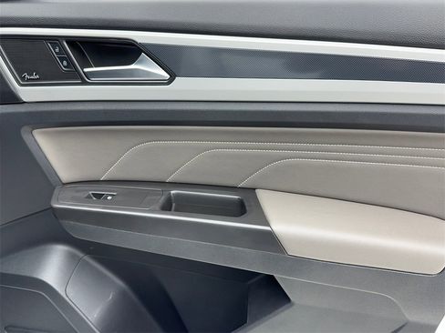 Used 2023 Volkswagen Atlas Cross Sport SEL Premium R-Line image 45