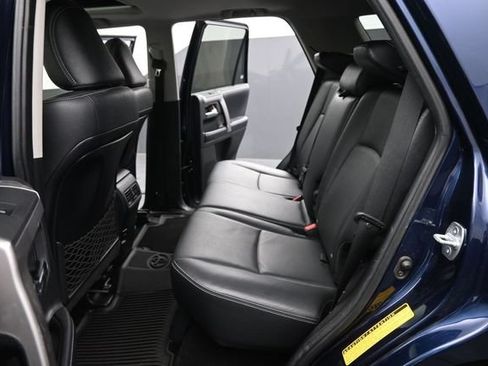 Used 2018 Toyota 4Runner Limited AWD/4WD image 15