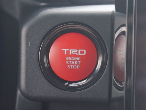 Used 2026 Toyota Tacoma TRD Off-Road w/ TRD Off Road Premium Package AWD/4WD image 9