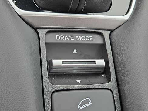 Certified 2026 Honda HR-V EX-L image 26