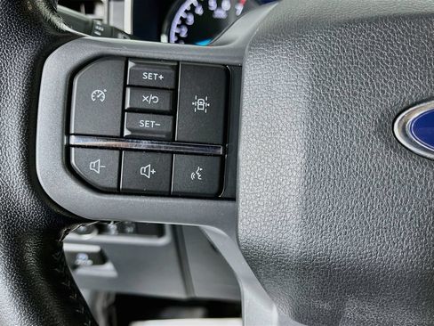 Used 2022 Ford F150 XLT w/ Equipment Group 302A High AWD/4WD image 15