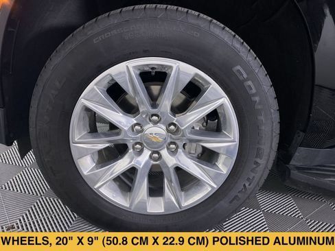 Certified 2026 Chevrolet Suburban Premier AWD/4WD image 16