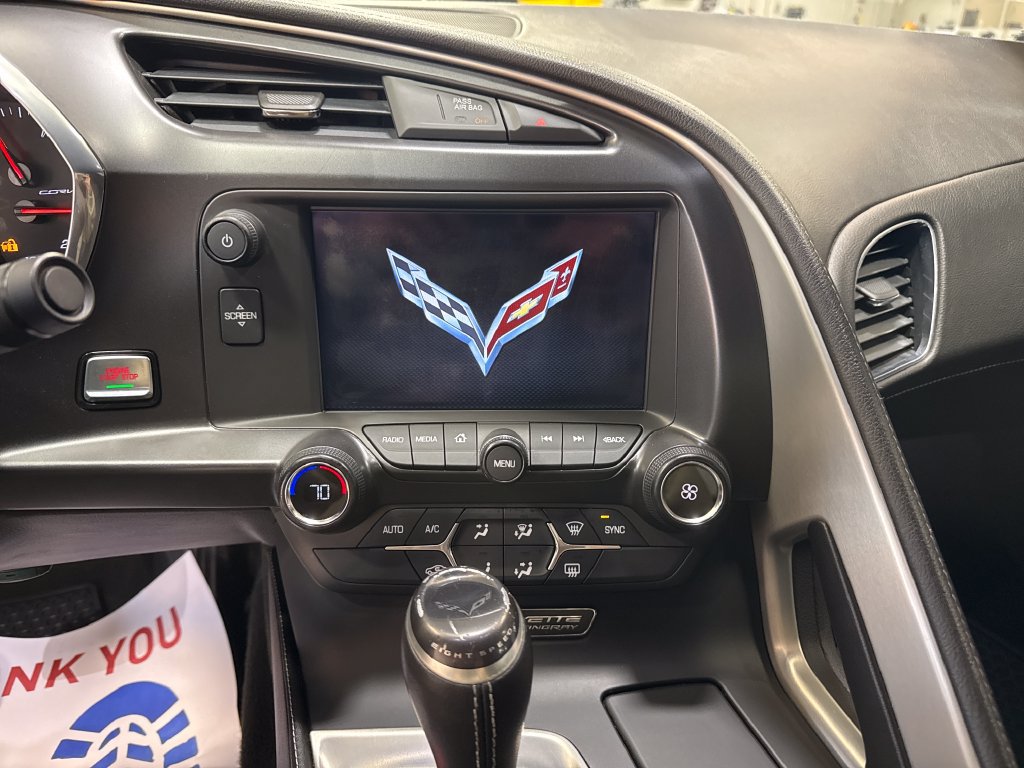 Used 2019 Chevrolet Corvette Stingray Coupe w/ 1LT RWD image 3