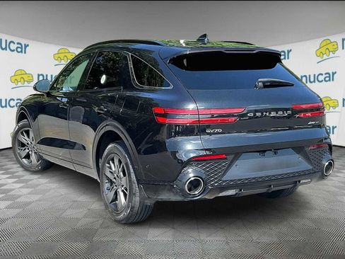 Used 2023 Genesis GV70 3.5T Sport w/ Sport Advanced Package image 4