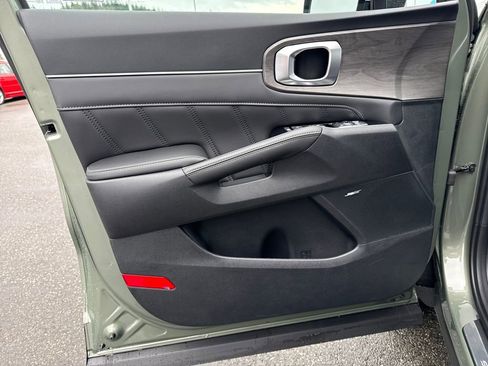 New 2026 Kia Sorento SX image 18