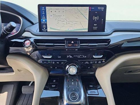 Used 2025 Acura MDX w/ Technology Package FWD image 25