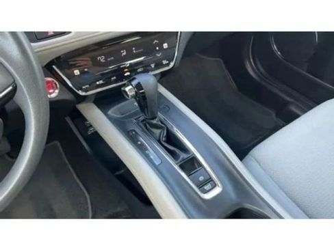 Used 2019 Honda HR-V EX image 35