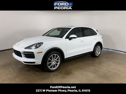 Used 2022 Porsche Cayenne AWD/4WD image 1