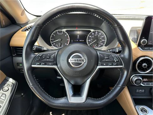 Used 2021 Nissan Sentra SV w/ SV Premium Package FWD image 18