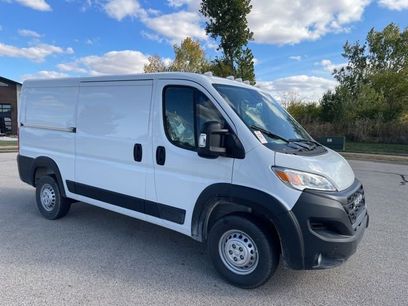 Used 2025 RAM ProMaster 2500 w/ Premium Convenience Group