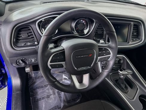 Used 2018 Dodge Challenger R/T Scat Pack w/ Leather Interior Group image 4