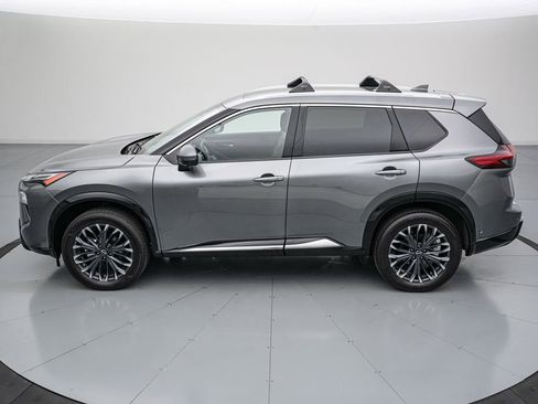 Used 2025 Nissan Rogue Platinum AWD/4WD image 8