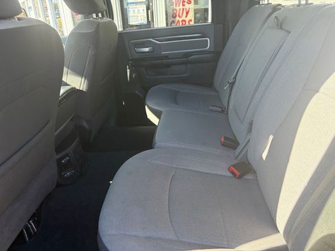 Used 2023 RAM 2500 Big Horn w/ Level 1 Equipment Group image 15