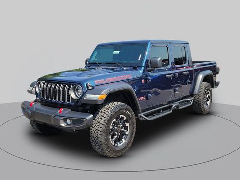 Used 2025 Jeep Gladiator Rubicon w/ Convenience Group AWD/4WD image 7
