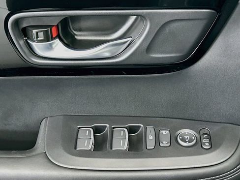 Used 2025 Acura ADX AWD image 21