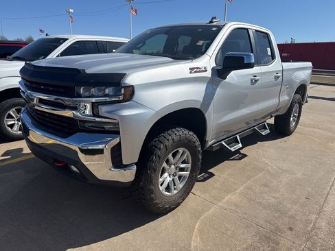 Used 2019 Chevrolet Silverado 1500 LT w/ Texas Edition image 1