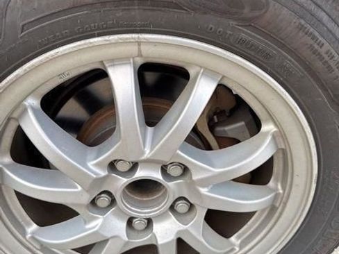 Used 2013 Toyota Prius V Two image 19