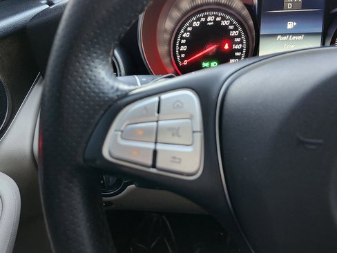 Used 2017 Mercedes-Benz GLC 300 w/ Premium 1 Package image 33