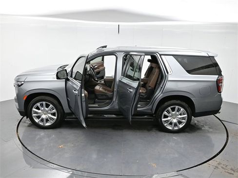Used 2023 Chevrolet Tahoe High Country image 44