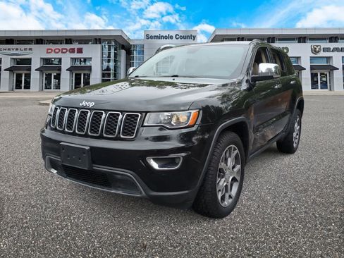 Used 2021 Jeep Grand Cherokee Limited AWD/4WD image 4