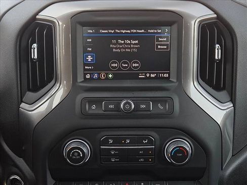 Used 2026 Chevrolet Silverado 1500 Custom RWD image 12