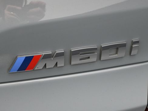 Used 2025 BMW X5 M60i image 9