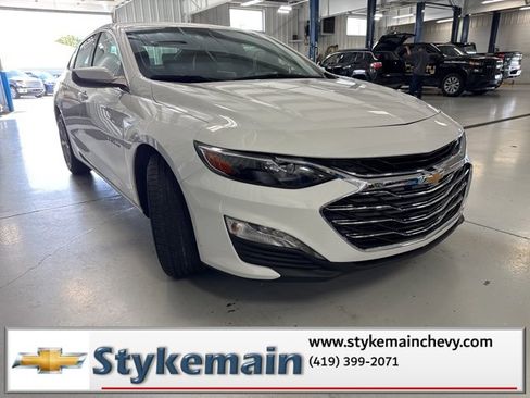 Used 2024 Chevrolet Malibu LT image 26