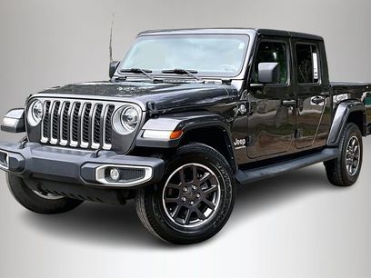 Used 2022 Jeep Gladiator Overland w/ Popular Equipment Package