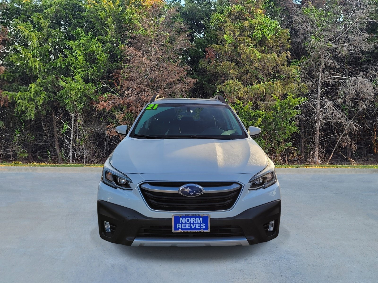 Used 2021 Subaru Outback Limited AWD/4WD image 2